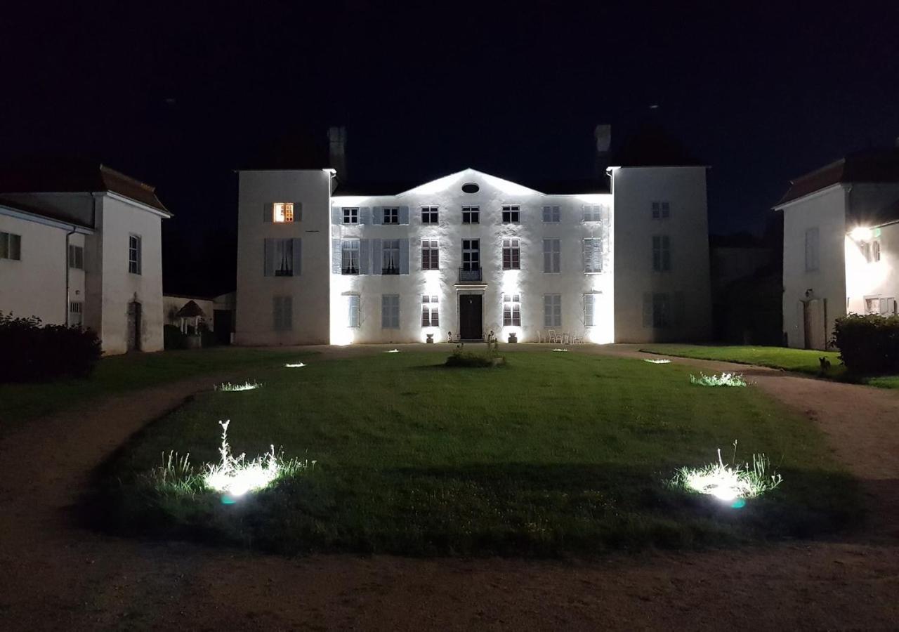 Chateau Des Perichons Poncins Zewnętrze zdjęcie