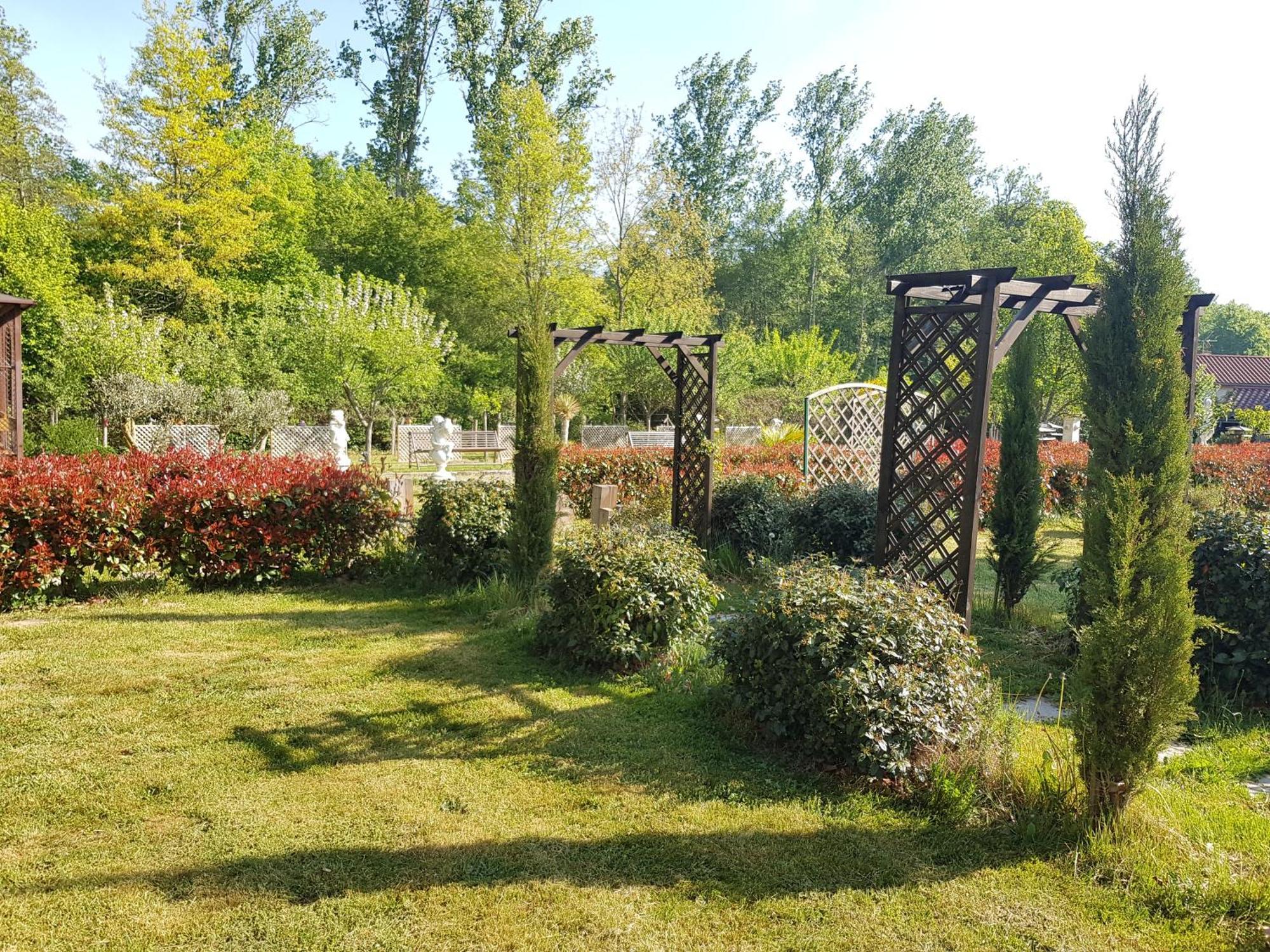 Chateau Des Perichons Poncins Zewnętrze zdjęcie
